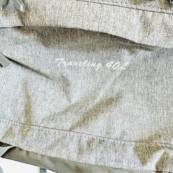 MOUNTAINTOP Silver Grey Hiking Camping Travel Outdoors Backpack Bag Pack Pockets - Picture 4 of 14